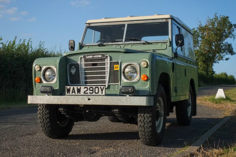 classic car, motoring, automotive, car and classic, carandclassic.co.uk, carandclassic.com, retro car, modern classic, patina, rust, driving, classic car for sale, classic, motoring blog, Series III, Series 3, Land Rover, classic car restoration, concours, classic car maintenance