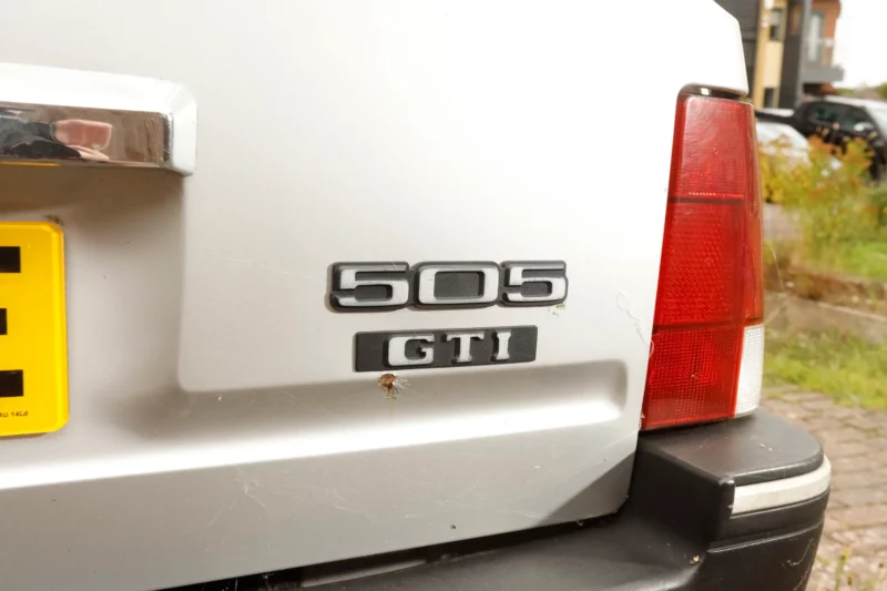 Peugeot, 505, Peugeot 505, GTI, Family, Familiale, estate car, wagon, '90s car, project car, restoration project, motoring, automotive, car and classic, carandclassic.com, retro, classic, classic, French car, classic Peugeot for sale, Peugeot 504 for sale, estate car for sale, car and classic auctions, auction car, Peugeot 505 GTI estate