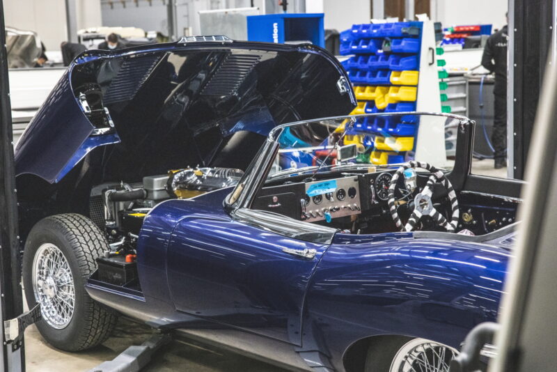 Jaguar, E-Type, Jaguar E-Type, Series 1, Series 2, Series 2, classic car, iconic car, retro car, motoring, automotive, retro, carandclassic, carandclassic.co.uk, carandclassic.com, Jaguar E-Type Buying Guide, British car, classic Jaguar, Series I, Series II, Series III, Jaguar E-Type for sale, coupé, classic Jaguar for sale, E-Type buyer's guide