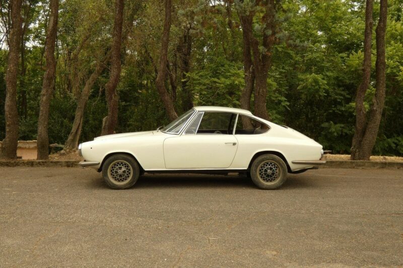 BMW, 1600, GT, BMW 1600 GT, coupé, Glas, '60s car, project car, restoration project, motoring, automotive, car and classic, carandclassic.com, retro, classic, German car, classic BMW for sale, BMW 1600 GT for sale, car and classic auctions, auction car, resto