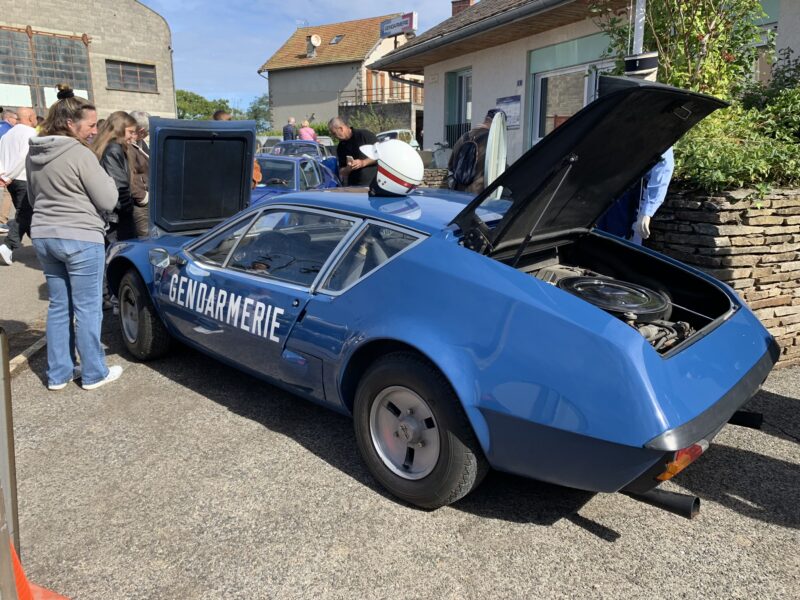 automotive, Car and Classic, carandclassic.co.uk, classic car, Auto Moto Retro, Najac, carandclassic.com, motoring, retro car, France, classic car show, classic French car, classic car for sale, French car for sale, Alpine