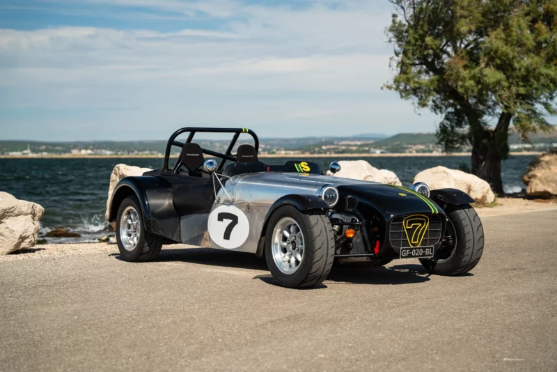 Caterham, Seven, Caterham Super Seven, Caterham 7, Riley, Nine, Special, Riley Nine MPH Special, head to head, British car, sports car, motoring, automotive, sports car, classic car, car and classic, carandclassic.co.uk, carandclassic.com, retro, classic Caterham for sale, Riley for sale, classic roadster for sale, classic British roadster