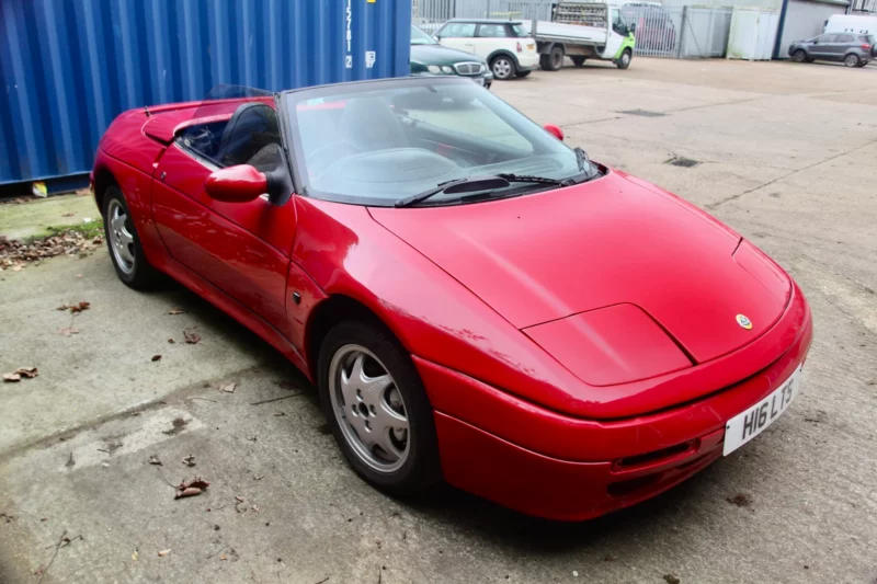 Lotus, Elan, M100, Lotus Elan M100, project car, restoration project, motoring, automotive, car and classic, carandclassic.co.uk, carandclassic.com, retro, classic, '90s car, British Car, Lotus Elan for sale, classic Lotus for sale, rare car, sports car, Colin Chapman