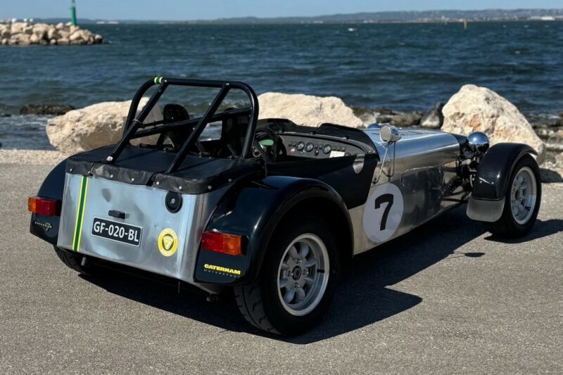 Caterham, Seven, Caterham Super Seven, Caterham 7, Riley, Nine, Special, Riley Nine MPH Special, head to head, British car, sports car, motoring, automotive, sports car, classic car, car and classic, carandclassic.co.uk, carandclassic.com, retro, classic Caterham for sale, Riley for sale, classic roadster for sale, classic British roadster
