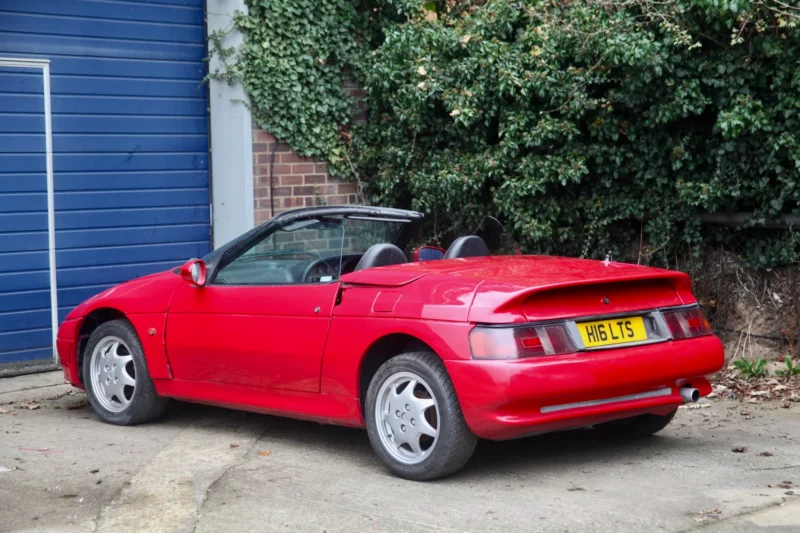 Lotus, Elan, M100, Lotus Elan M100, project car, restoration project, motoring, automotive, car and classic, carandclassic.co.uk, carandclassic.com, retro, classic, '90s car, British Car, Lotus Elan for sale, classic Lotus for sale, rare car, sports car, Colin Chapman