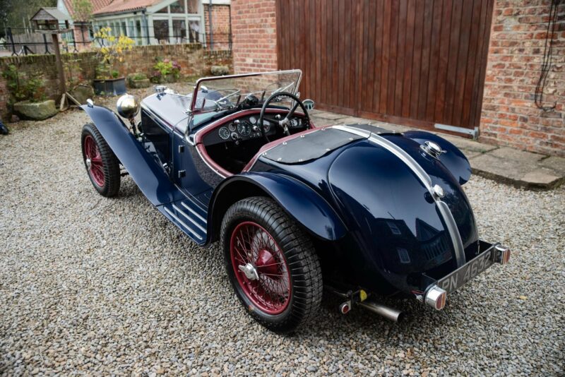Caterham, Seven, Caterham Super Seven, Caterham 7, Riley, Nine, Special, Riley Nine MPH Special, head to head, British car, sports car, motoring, automotive, sports car, classic car, car and classic, carandclassic.co.uk, carandclassic.com, retro, classic Caterham for sale, Riley for sale, classic roadster for sale, classic British roadster