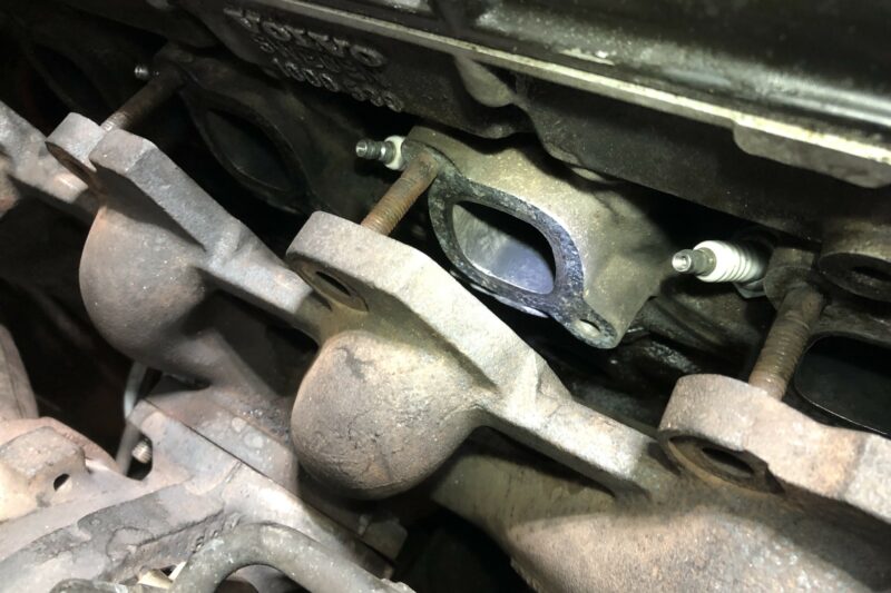 automotive, car repair, carandclassic, carandclassic.co.uk, carandclassic.com, classic car, DIY, home car repair, home service, motoring, retro car, service, servicing, vehicle maintenance, exhaust, exhaust pipe, exhaust system, exhaust manifold, gasket, exhaust manifold gasket, classic car repair, guide, how to