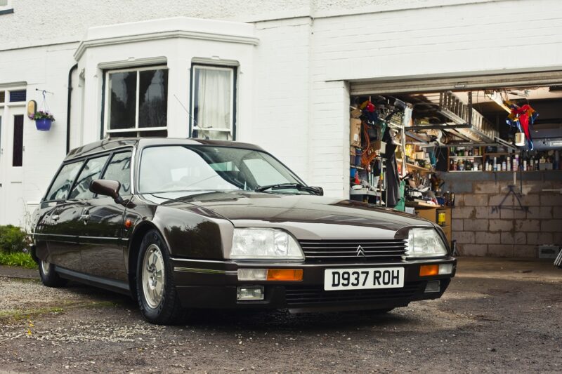 Citroën, CX, Citroen, car and classic, car and classic auctions, carandclassic.co.uk, carandclassic.com, motoring, automotive, French car, auction, motoring, automotive, classic, retro, buyer's guide, modern classic, classic Citroën for sale, Citroën CX for sale, Citroën CX buyer's guide, classic Citroen for sale