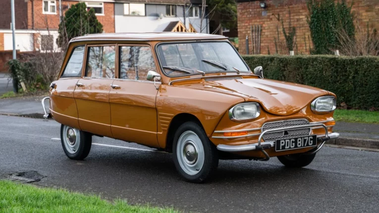 Citroën, Ami, 6, car and classic, car and classic auctions, carandclassic.co.uk, carandclassic.com, French car, air-cooled, automotive, auction, motoring, classic, retro, collectible car, classic Citroën for sale, Citroën Ami for sale, Ami 6 for sale, '60s car, rare car, estate car, Bertoni