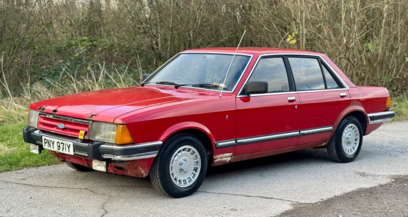 Ford, Granada, Mark II, project car, restoration project, motoring, automotive, car and classic, carandclassic.co.uk, carandclassic.com, retro, classic, '80s car, British car, classic Ford for sale, Ford Granada for sale, classic Ford, V6, Ghia
