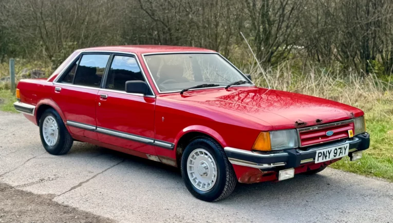 Ford, Granada, Mark II, project car, restoration project, motoring, automotive, car and classic, carandclassic.co.uk, carandclassic.com, retro, classic, '80s car, British car, classic Ford for sale, Ford Granada for sale, classic Ford, V6, Ghia